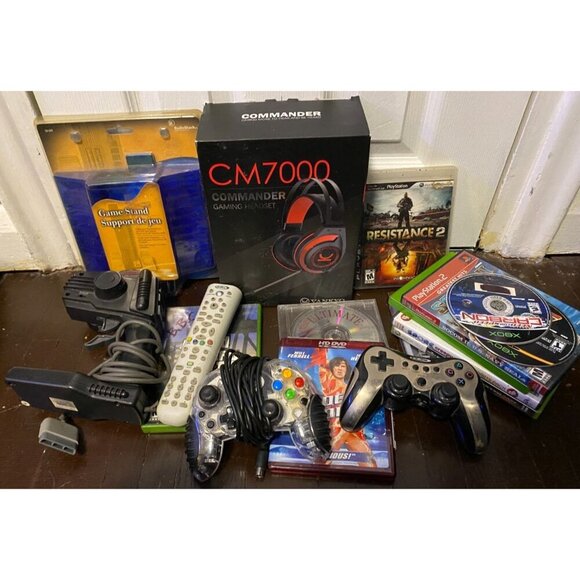 Video Game Bundle - CM7000, PS2, Mad Catz Clear Turbo Wired Controller For Xbox - Picture 2 of 3